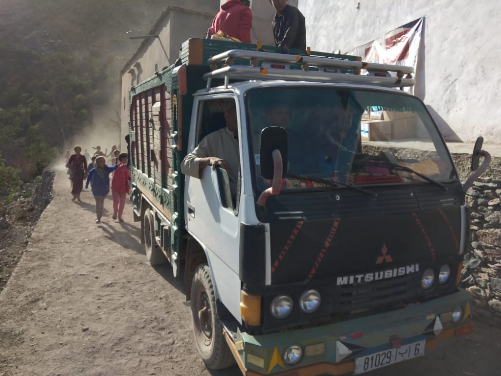 Un camion de transport dans les montagnes de la province de Taroudant