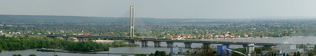 Le pont Sud sur le Dniepr, Kiev