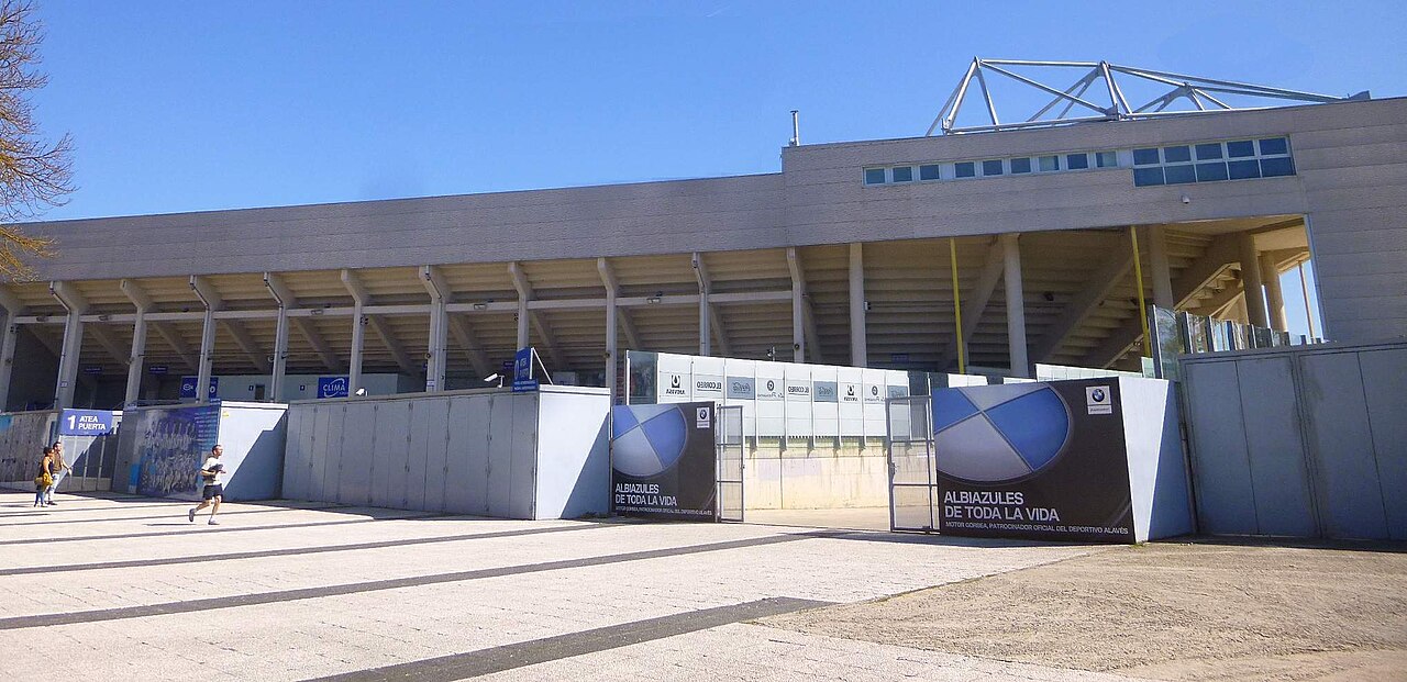 Estadio de Mendizorroza, Vitoria