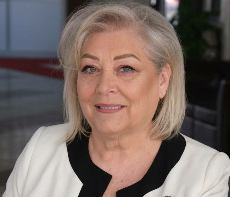 Justina Shiroka-Pula, présidente du Kosovo