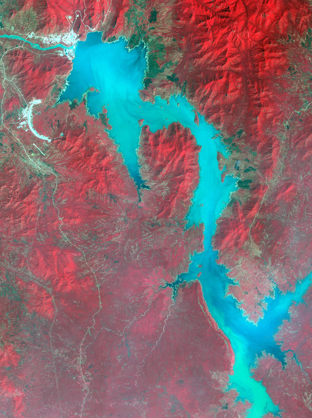 Le grand barrage éthiopien de la Renaissance vu par satellite