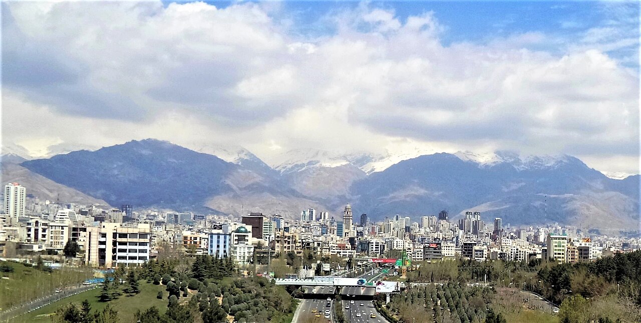 Téhéran et les monts Alborz
