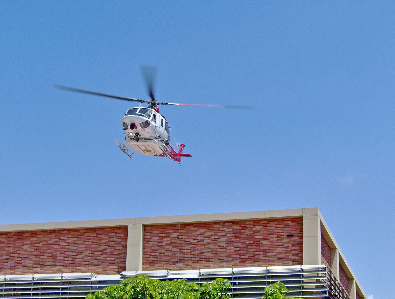 Un hélicoptère Bell 412EP