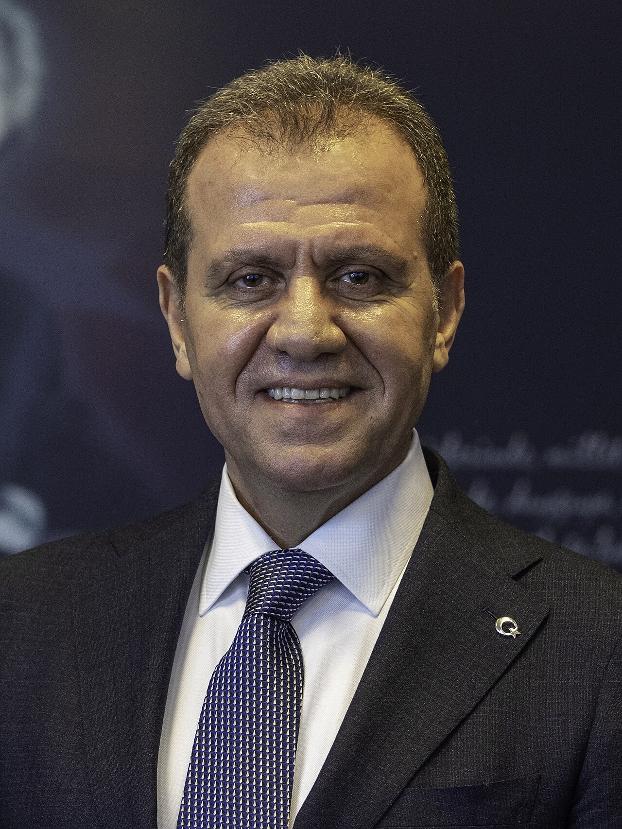 Vahap Seçer, maire de Mersin