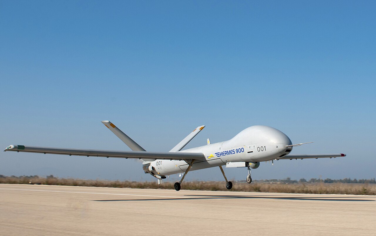 Drone Hermes 900 au décollage