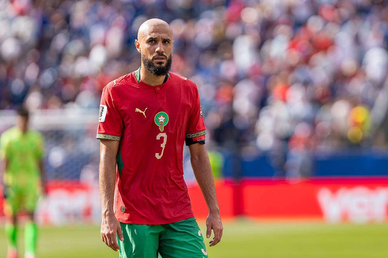 Noussair Mazraoui avec le Maroc